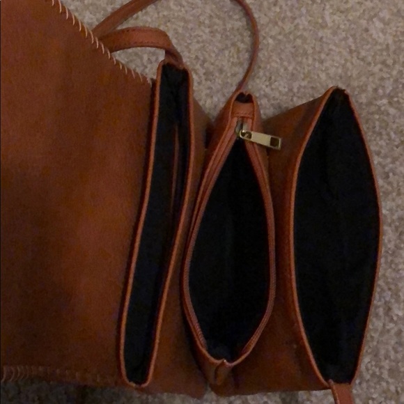Crossbody purse - Picture 2 of 2